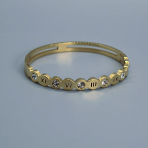 Brazalete gold bangle romano con circones